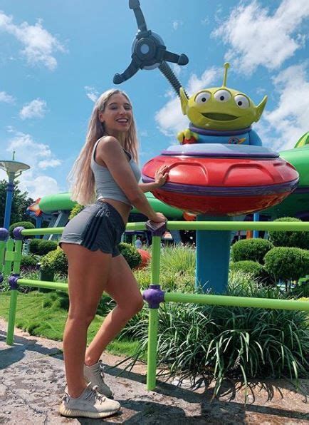 abella fanget|@dangershewroote .